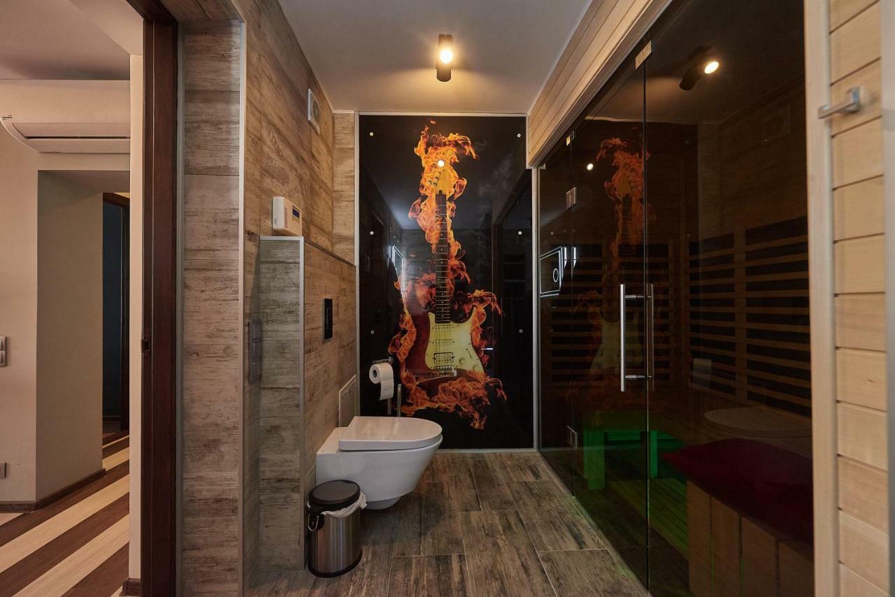Quarter Aparthotel Lviv Exterior photo